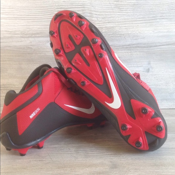Nike Alpha Pro II Football Cleats. - Picture 6 of 8